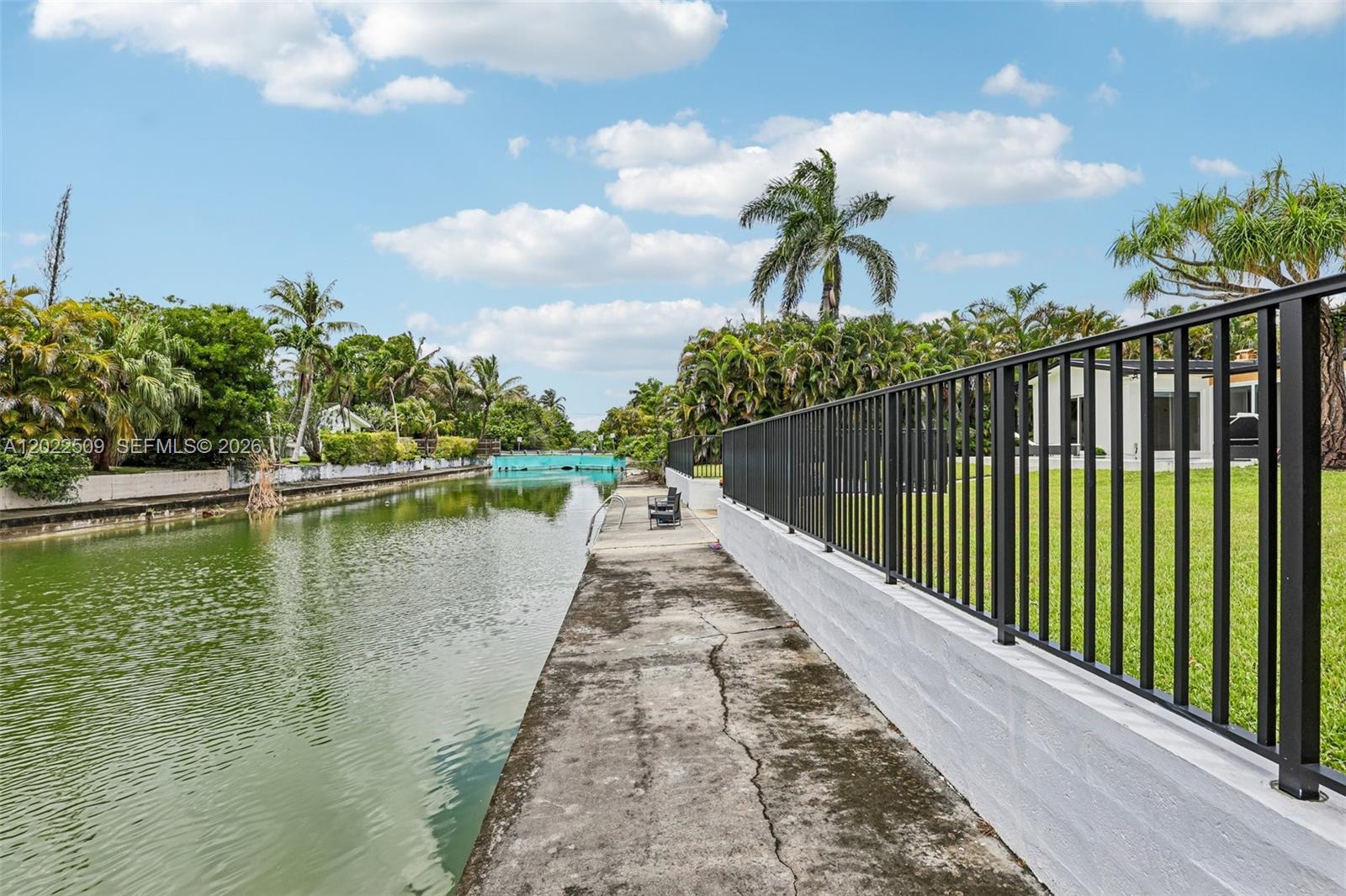 5620 SW 63rd Ct South Miami, FL 33143