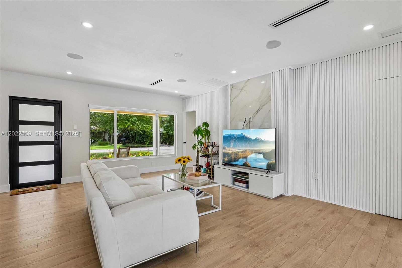 5620 SW 63rd Ct South Miami, FL 33143