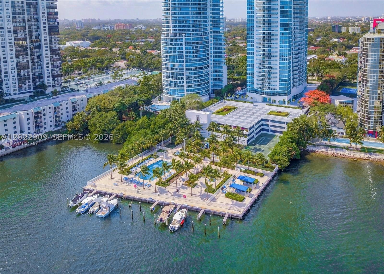 2101 Brickell #410