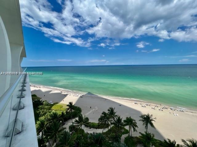 16901 Collins Ave #1104 Sunny Isles Beach, FL 33160