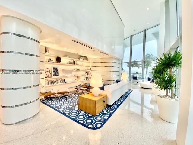 16901 Collins Ave #1104 Sunny Isles Beach, FL 33160