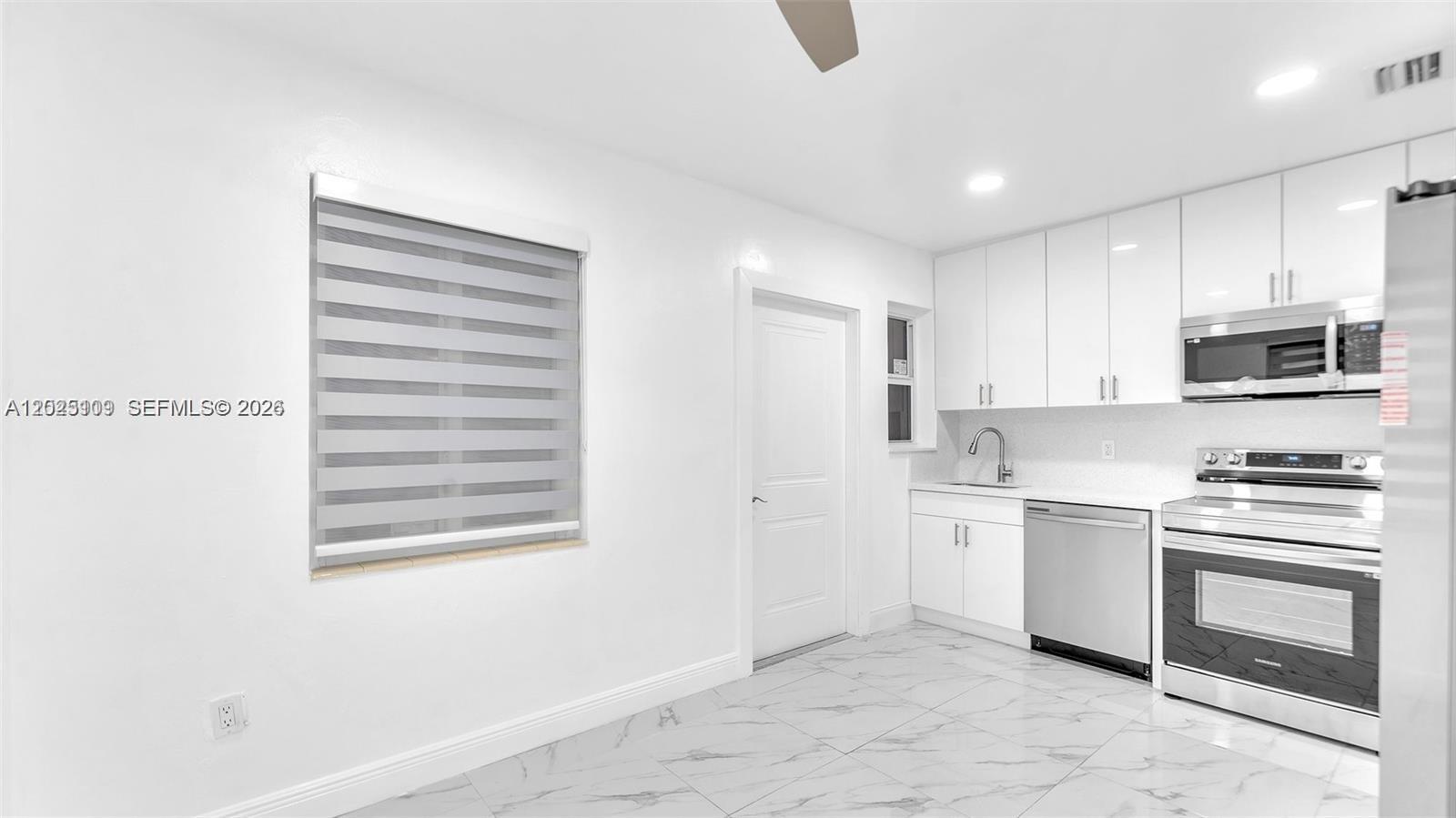3375 SW 1st St Miami, FL 33135