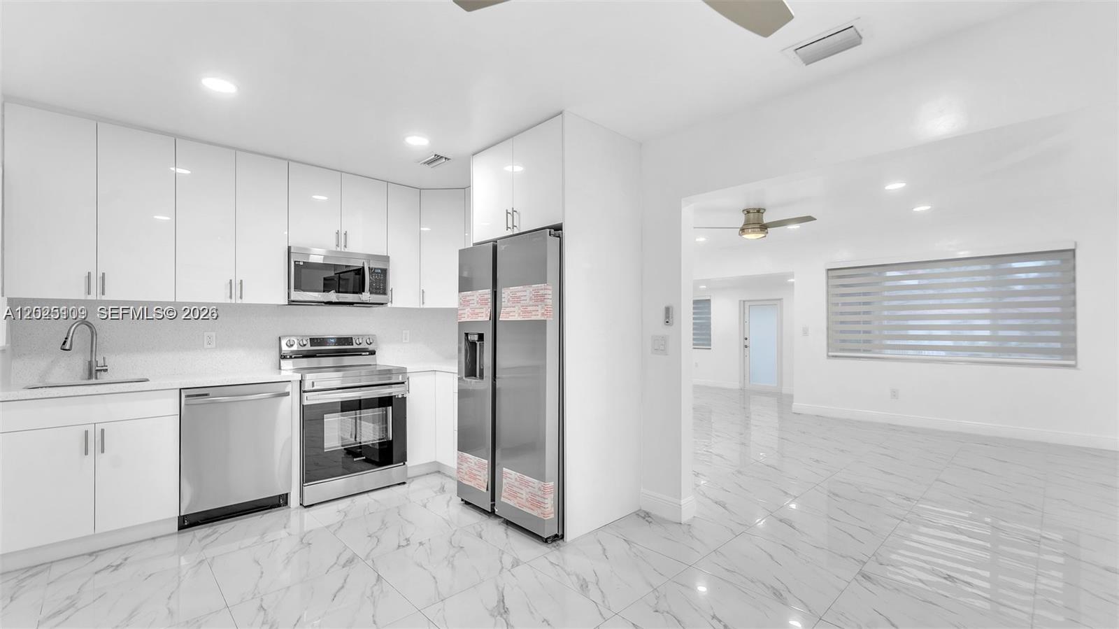 3375 SW 1st St Miami, FL 33135