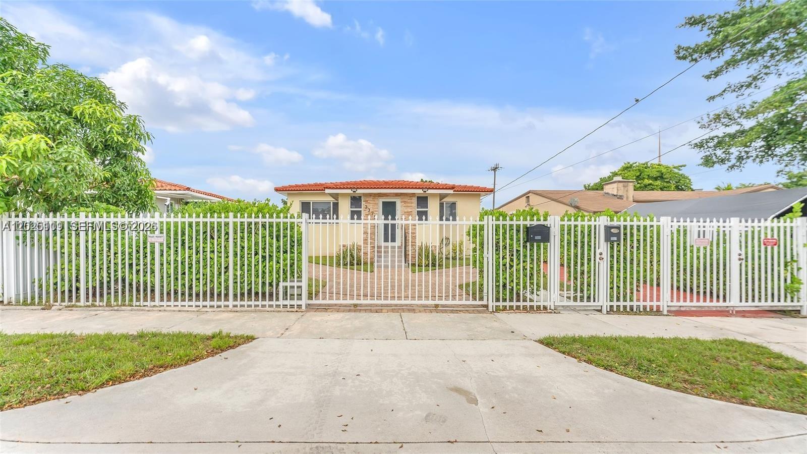 3375 SW 1st St Miami, FL 33135