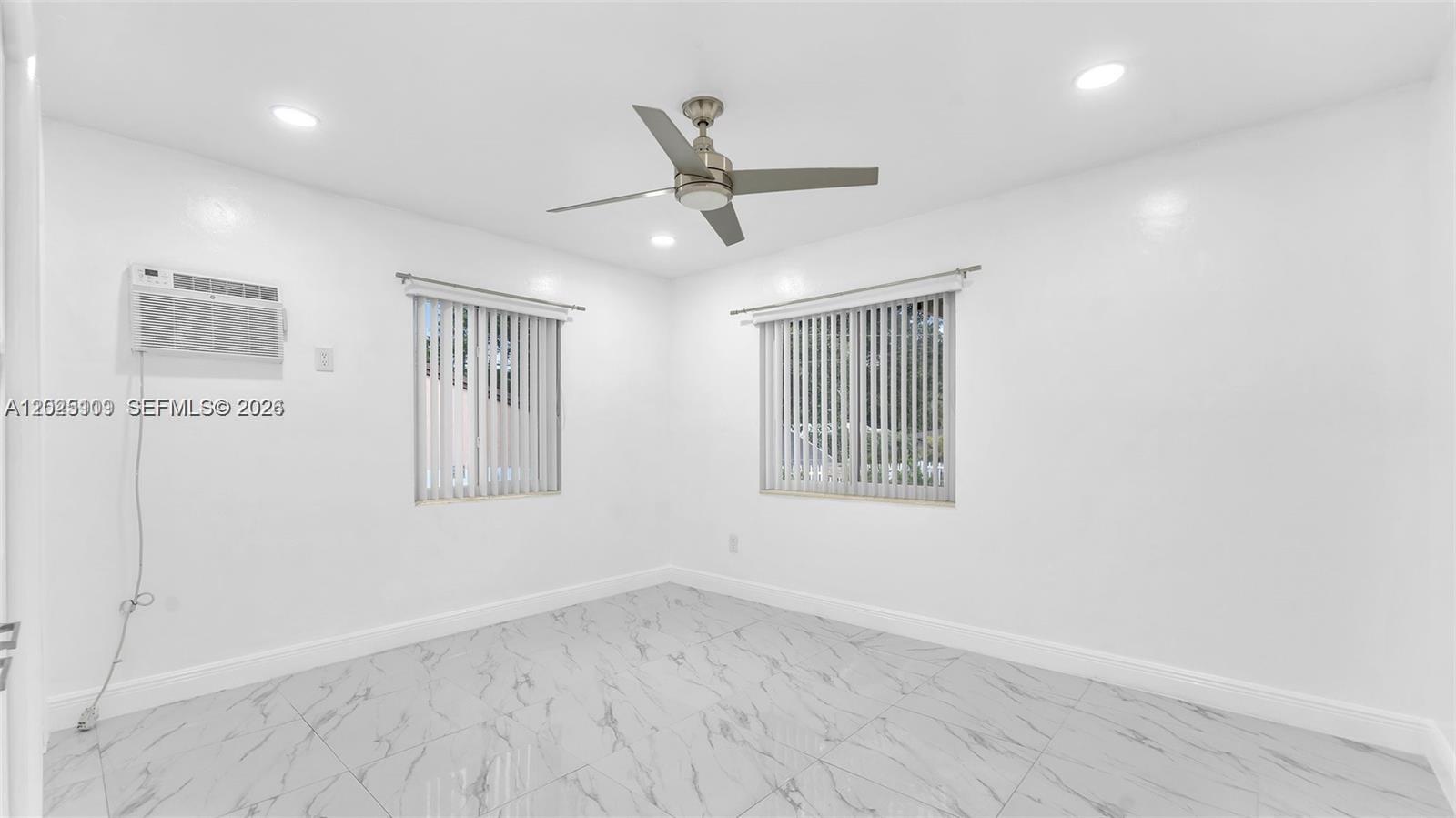 3375 SW 1st St Miami, FL 33135