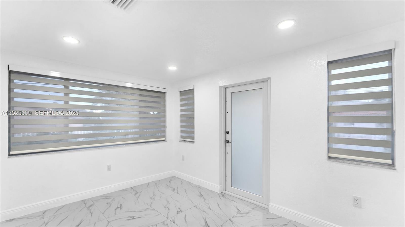 3375 SW 1st St Miami, FL 33135