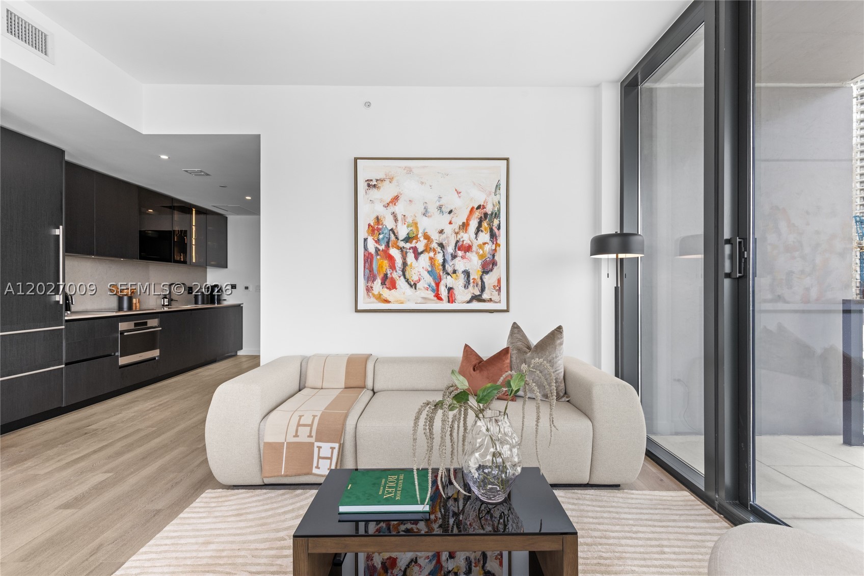 image E11EVEN Hotel & Residences16