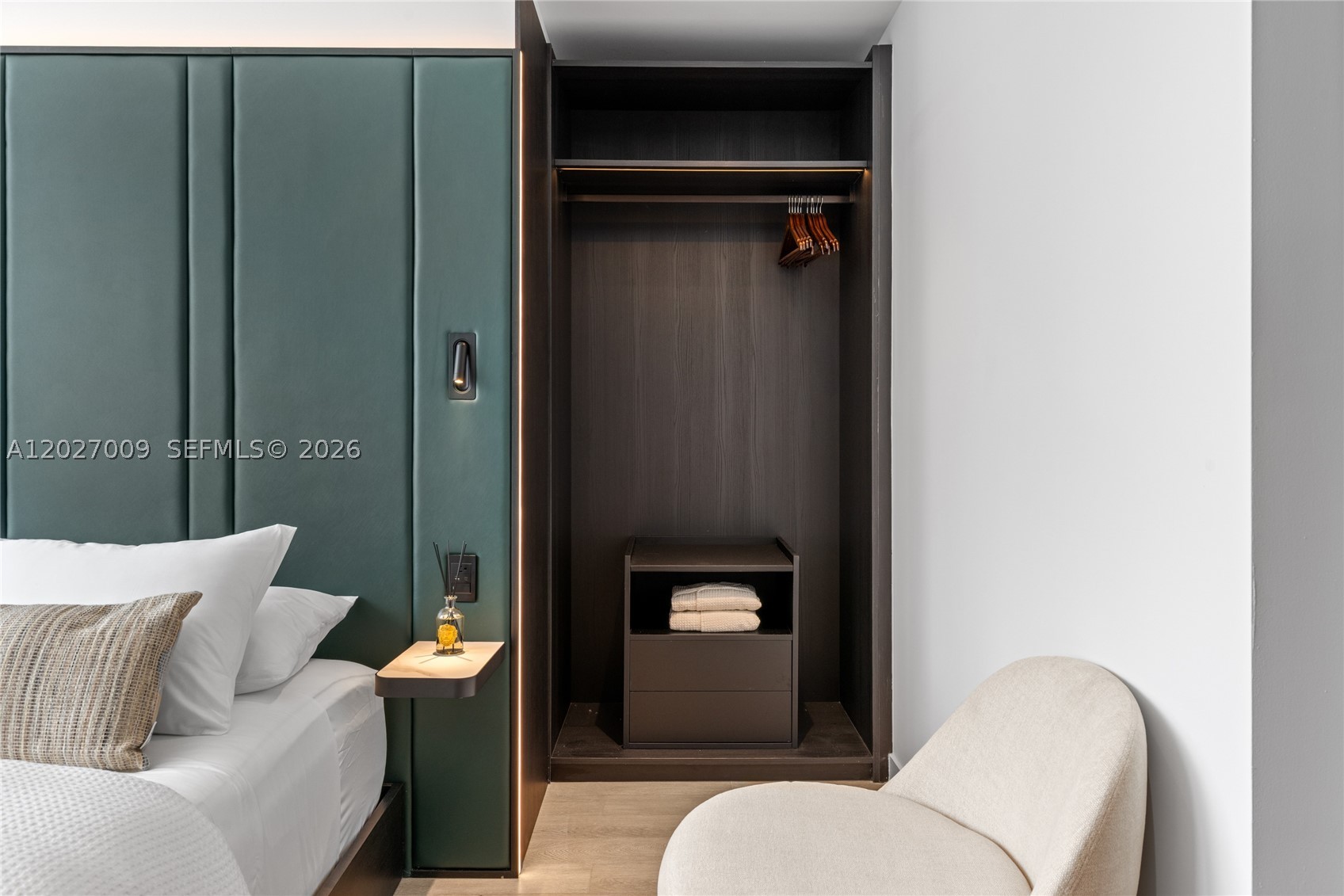 image E11EVEN Hotel & Residences38