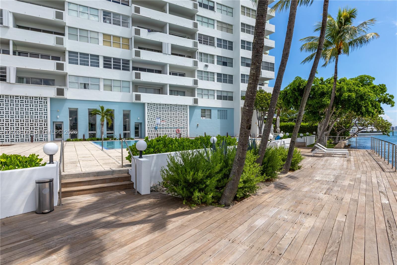 3 Island Ave #11B Miami Beach, FL 33139