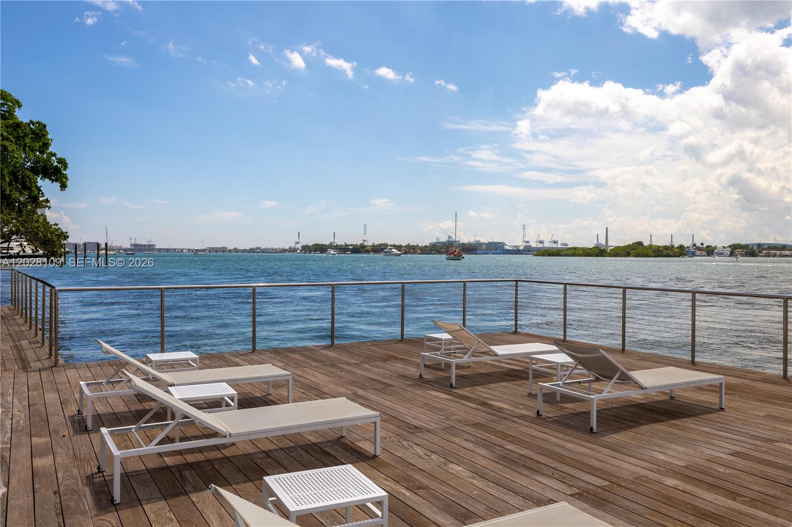 3 Island Ave #11B Miami Beach, FL 33139