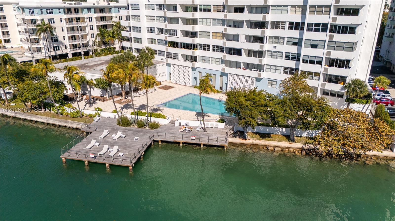 3 Island Ave #11B Miami Beach, FL 33139