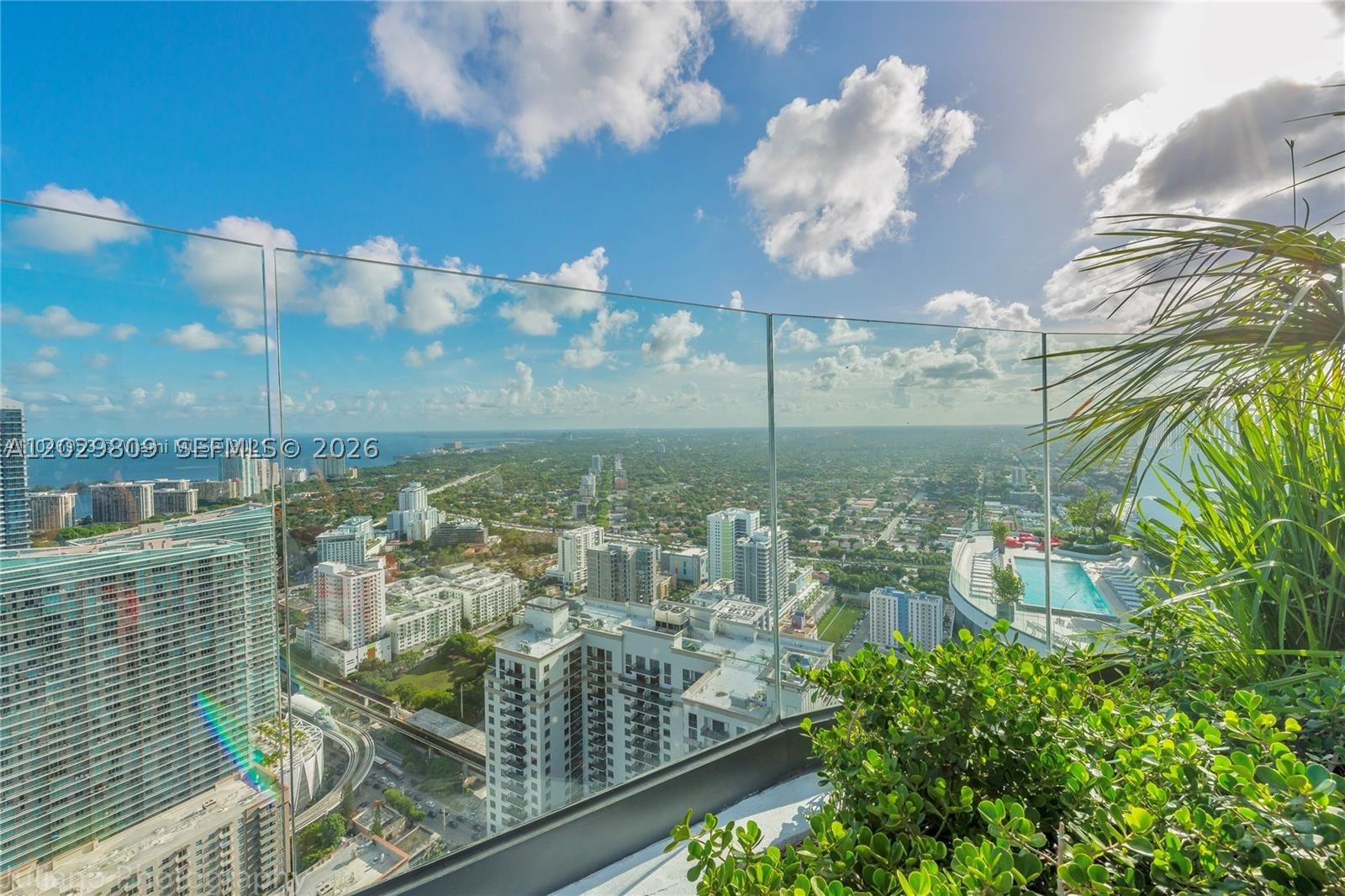 image Brickell Heights East25
