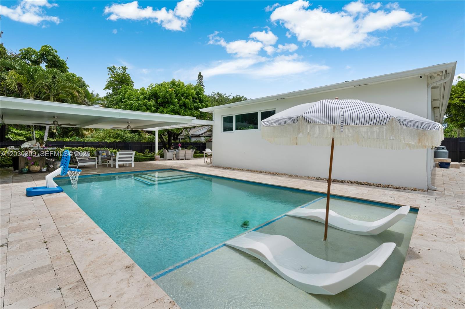 5785 SW 46th Ter Miami, FL 33155