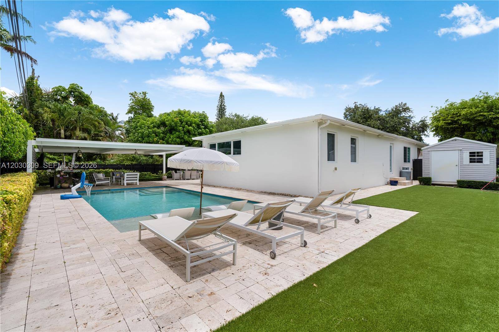 5785 SW 46th Ter Miami, FL 33155
