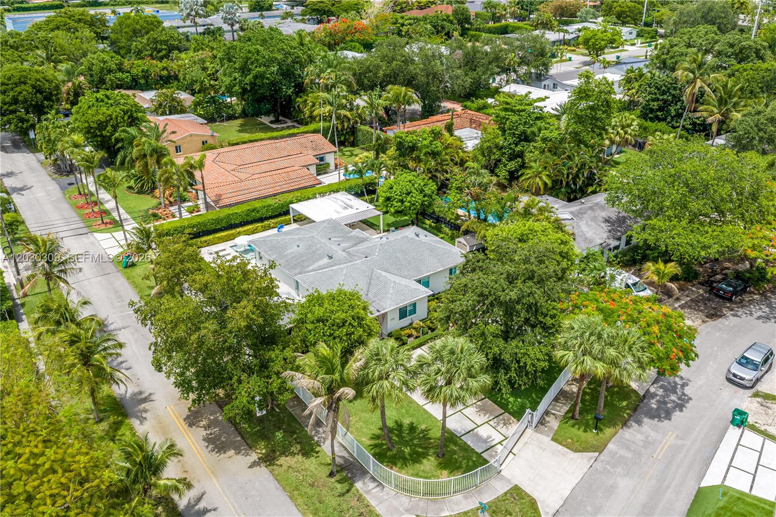 5785 SW 46th Ter Miami, FL 33155
