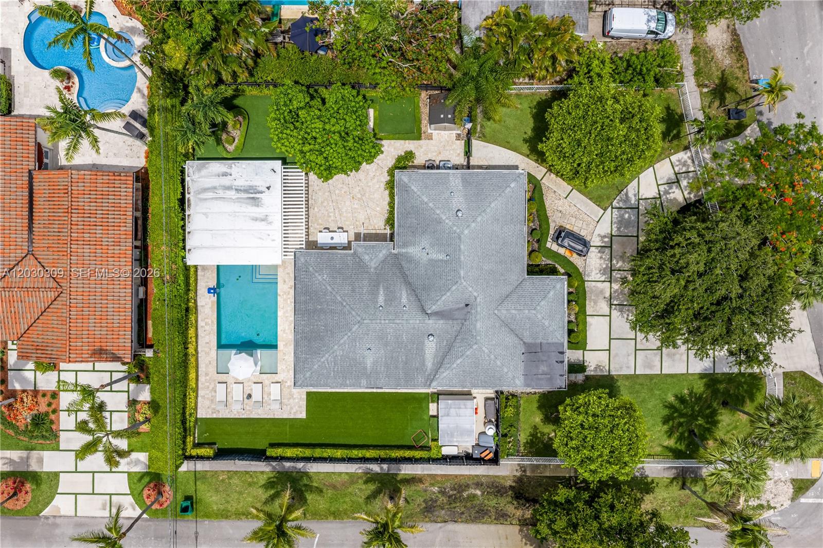 5785 SW 46th Ter Miami, FL 33155