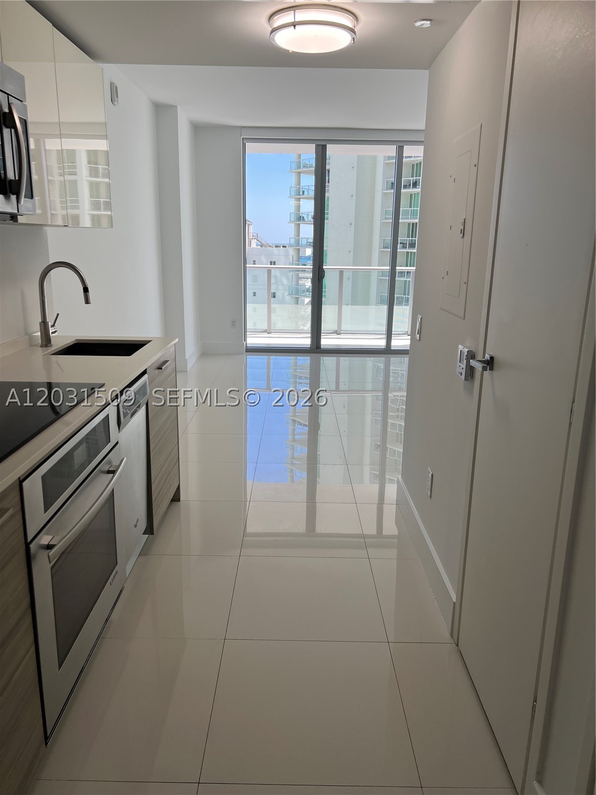 image Brickell House2