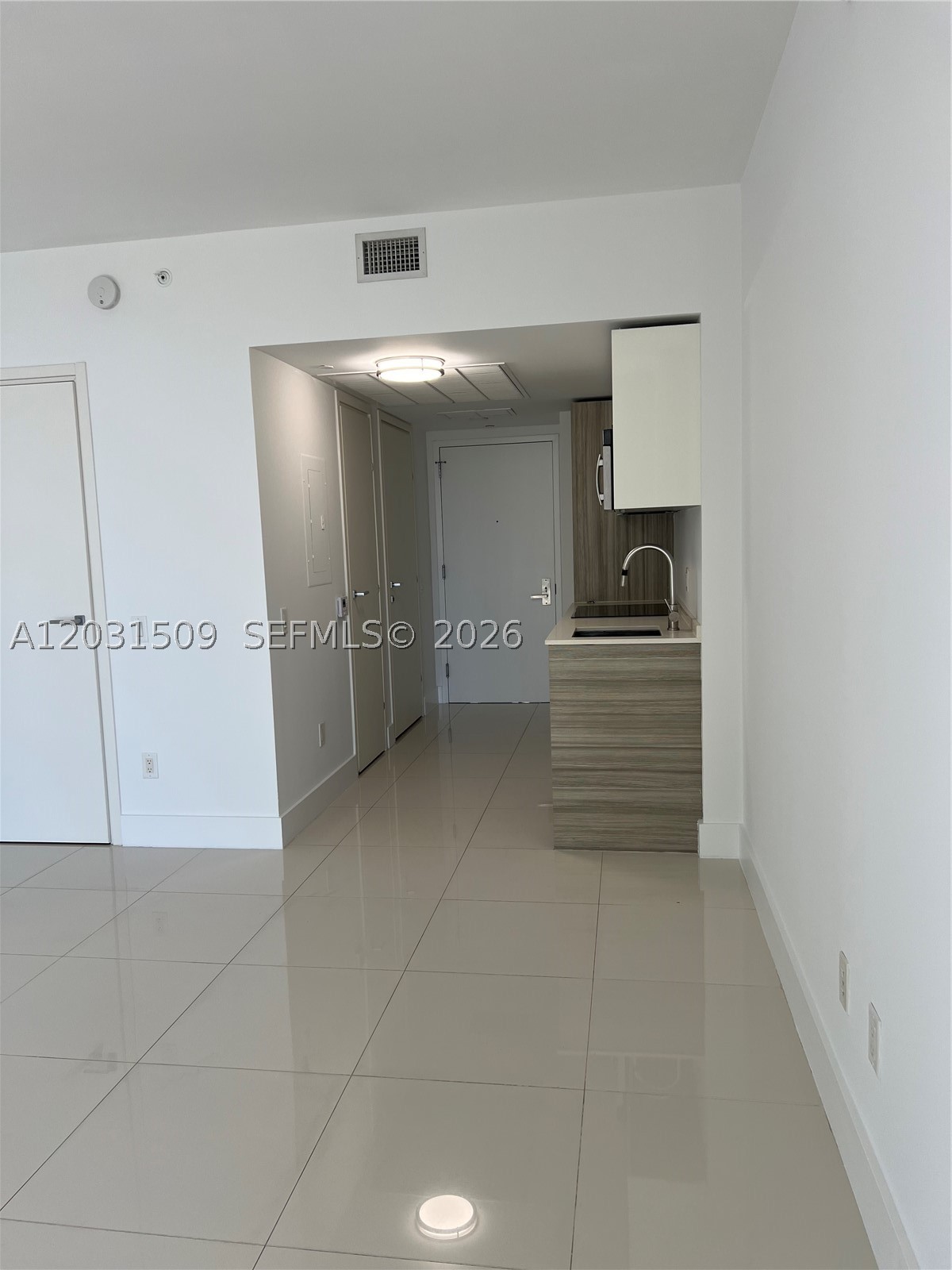 image Brickell House5