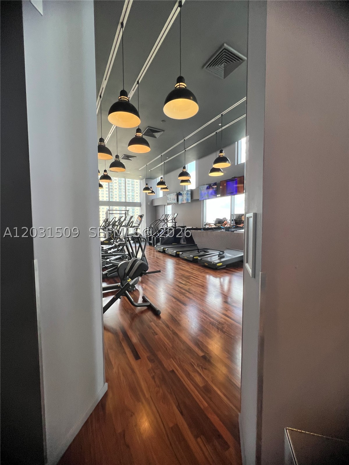 image Brickell House8