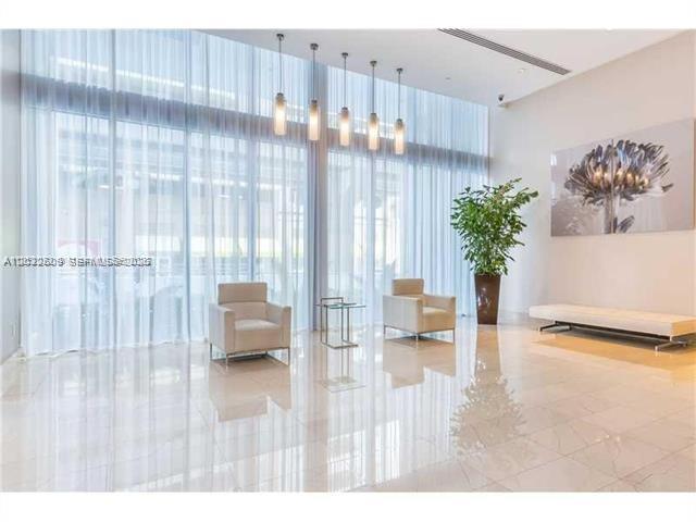 1111 SW 1st Ave #2323-N
