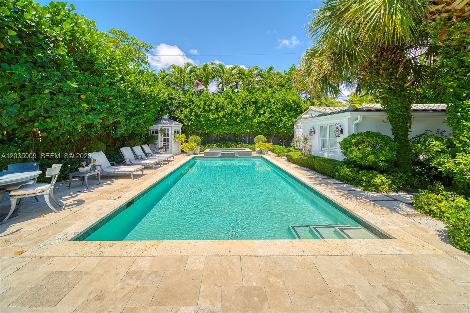 2534 Flamingo Miami Beach, FL 33140