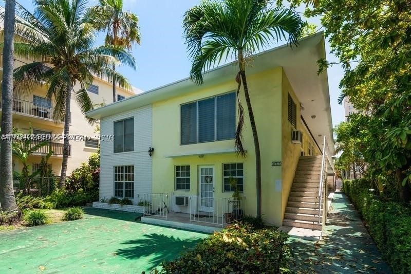 825 Euclid Ave #4