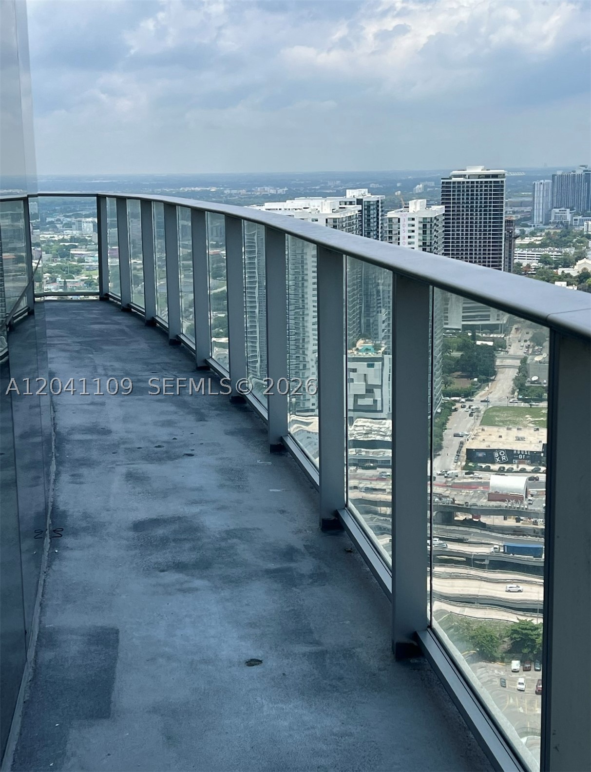 image Paramount Miami Worldcenter3