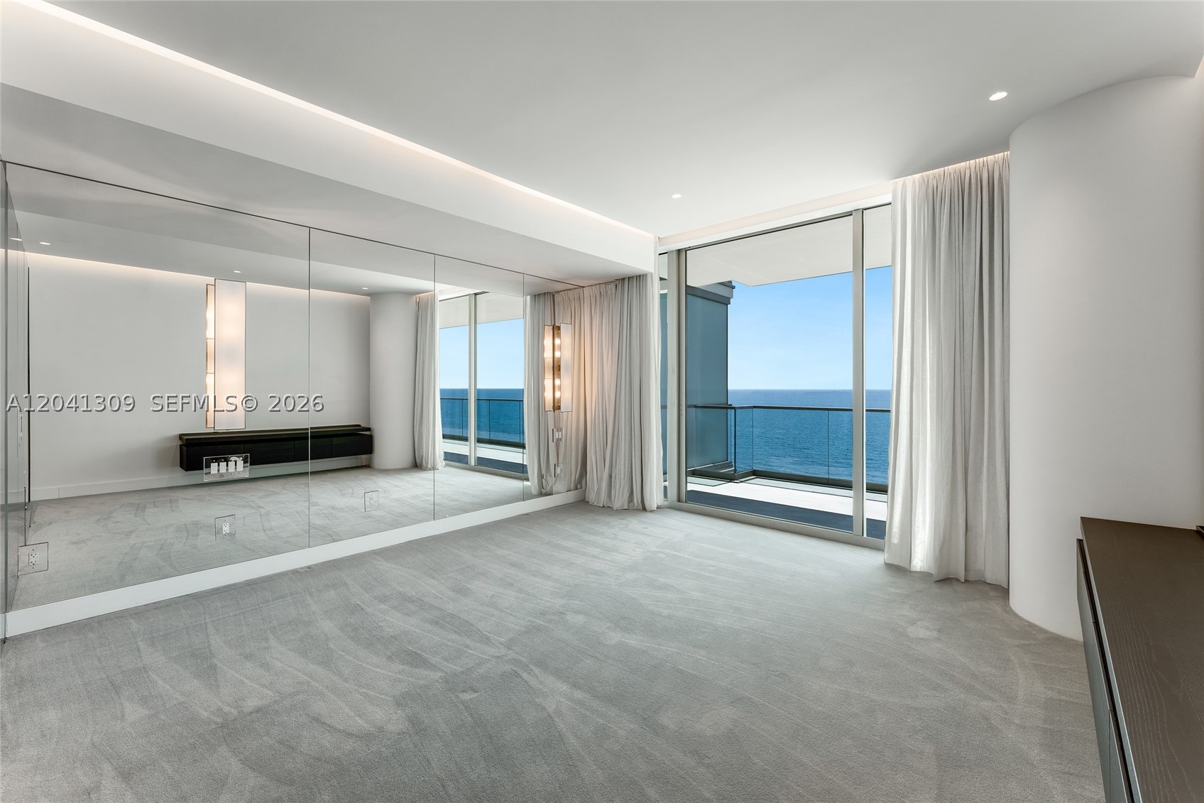 10201 Collins Ave #906 Bal Harbour, FL 33154