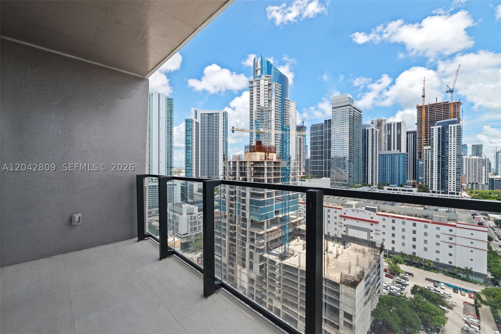 20 NE 11st #2410 Miami, FL 33132