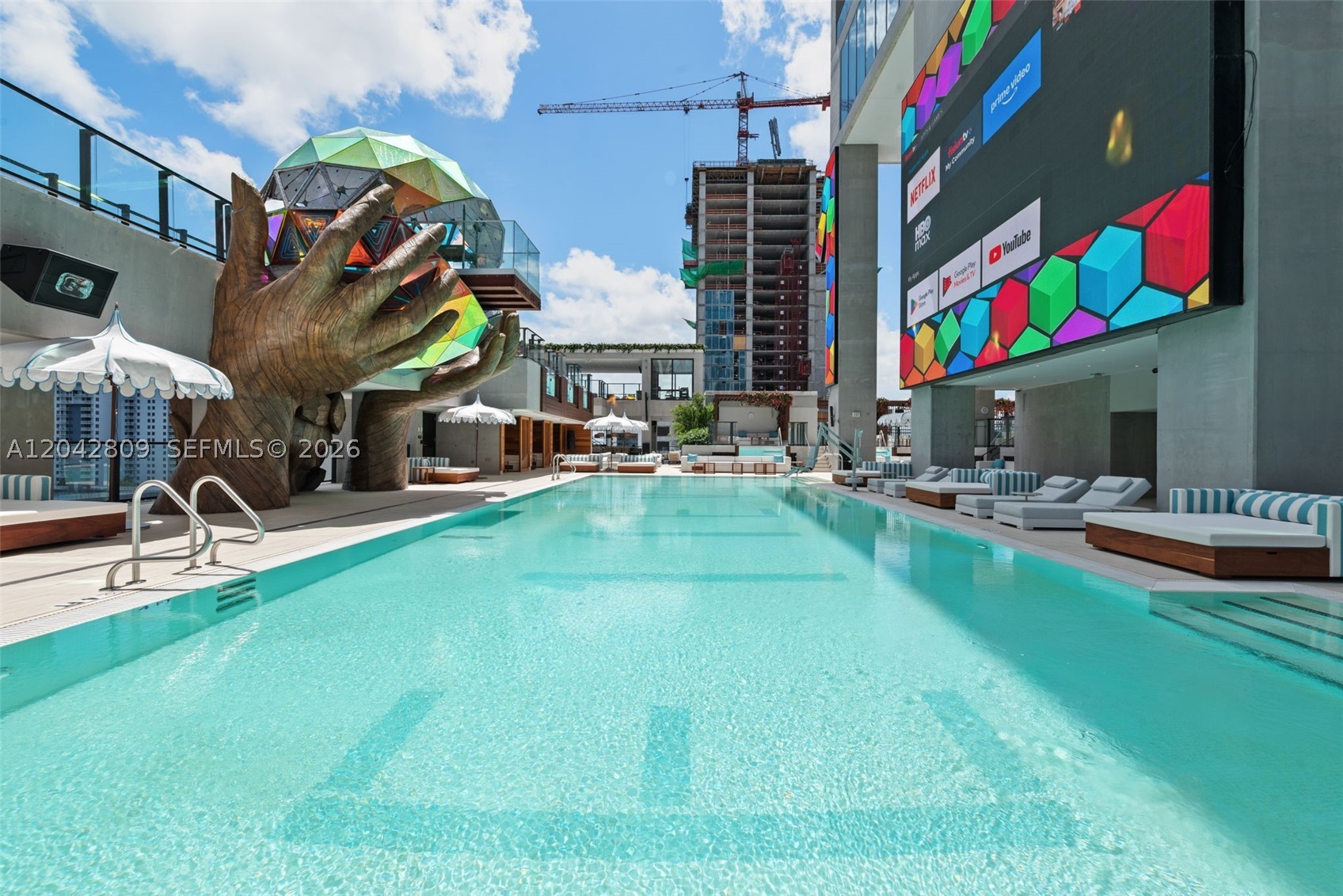 20 NE 11st #2410 Miami, FL 33132