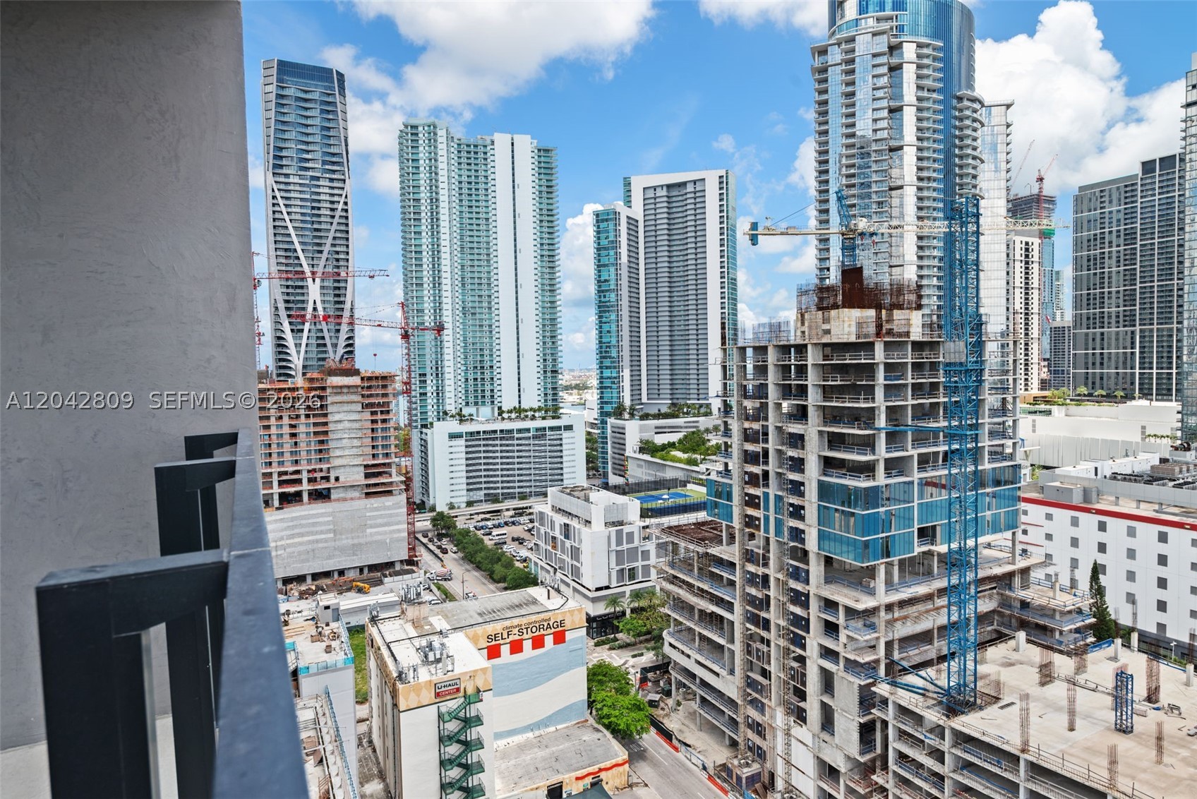 20 NE 11st #2410 Miami, FL 33132