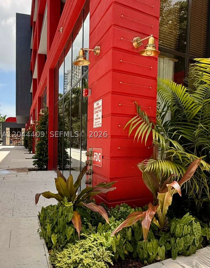 image The Standard Residences Midtown Miami38