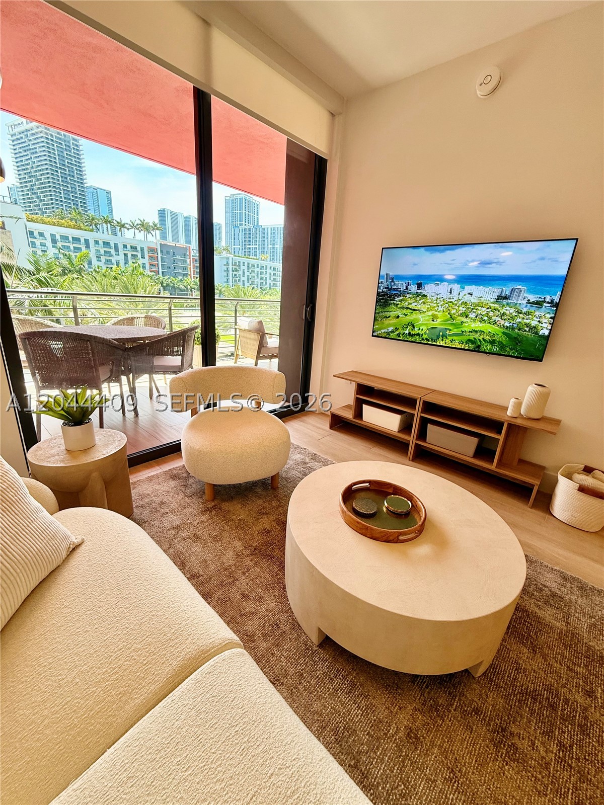 image The Standard Residences Midtown Miami3