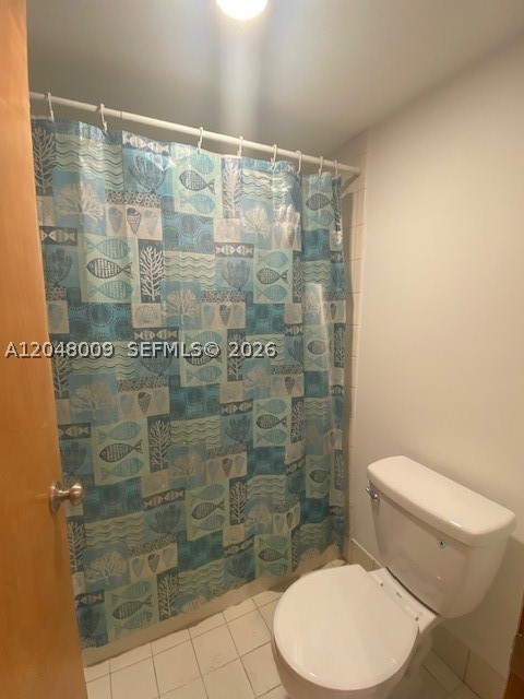 18061 Biscayne Blvd #PH02 Aventura, FL 33160
