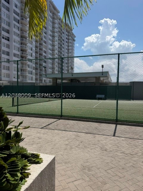 18061 Biscayne Blvd #PH02 Aventura, FL 33160