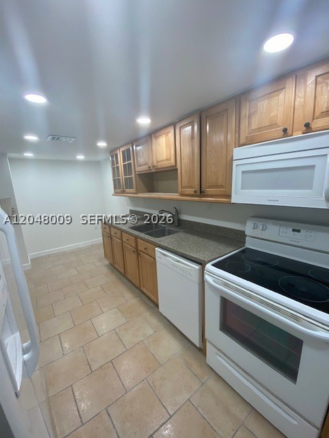 18061 Biscayne Blvd #PH02 Aventura, FL 33160