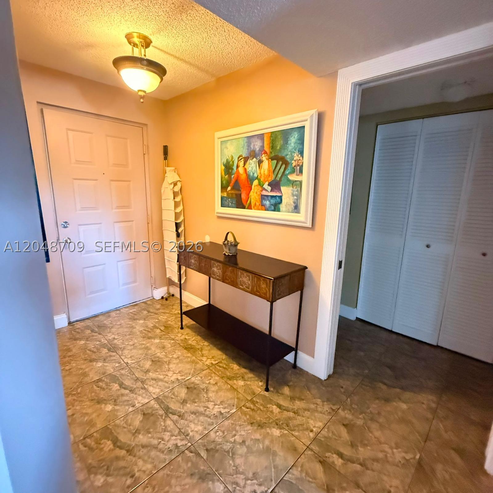 17801 N Bay Rd #206