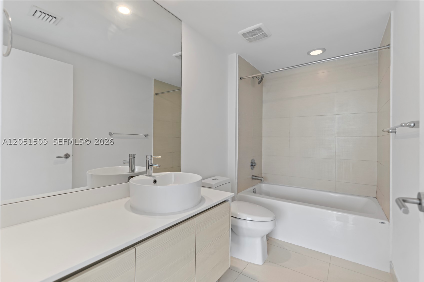 image Baltus House10