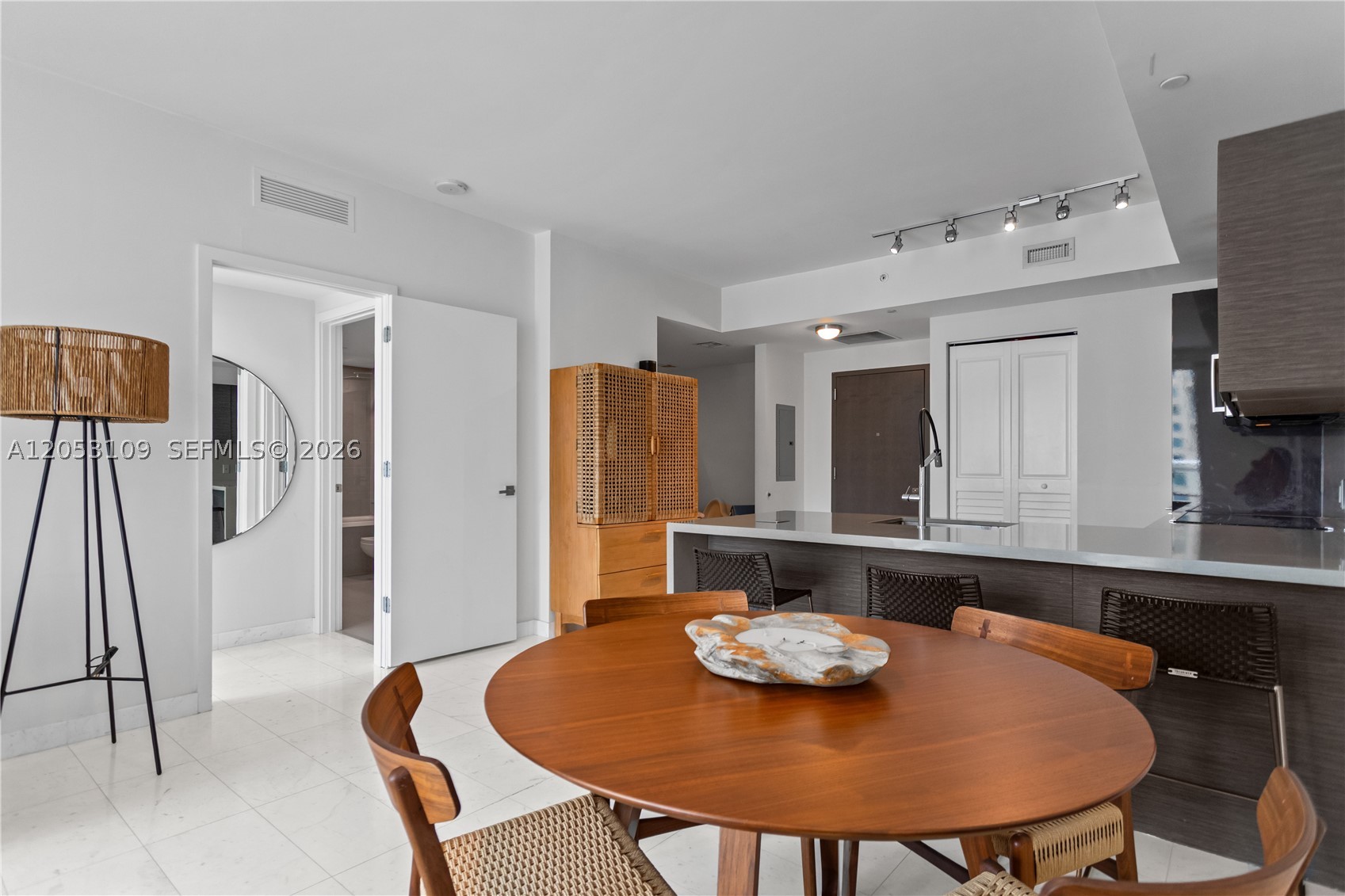 image The Bond on Brickell13