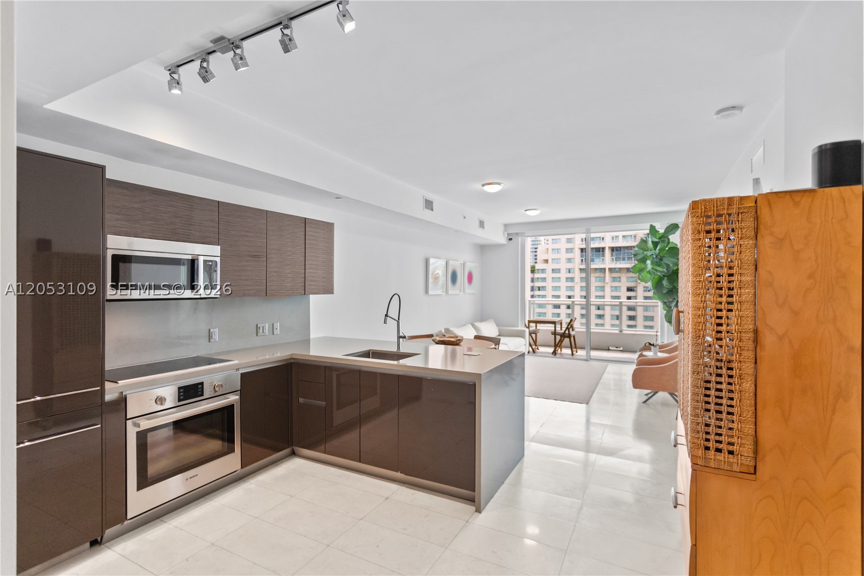 image The Bond on Brickell1