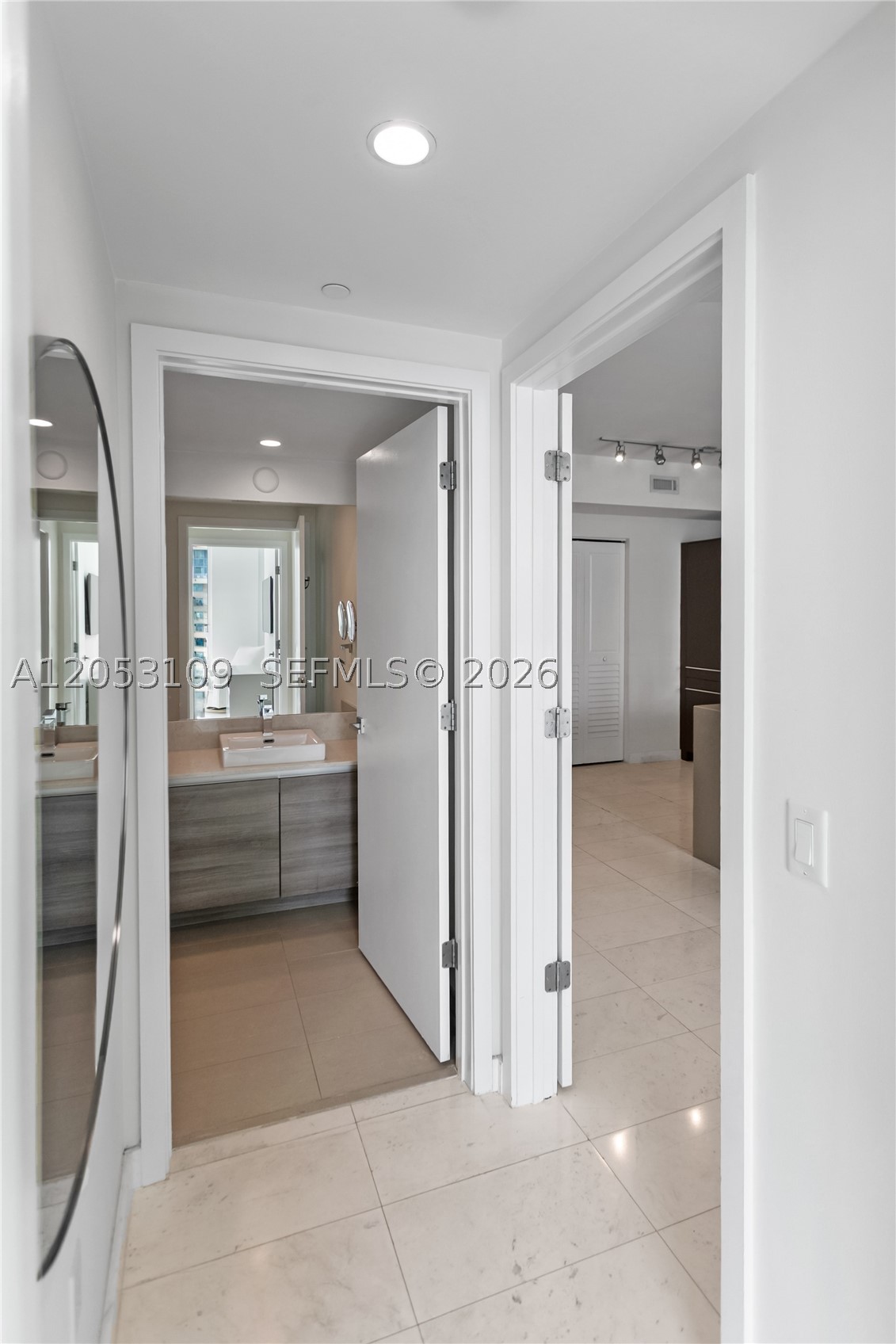 image The Bond on Brickell28
