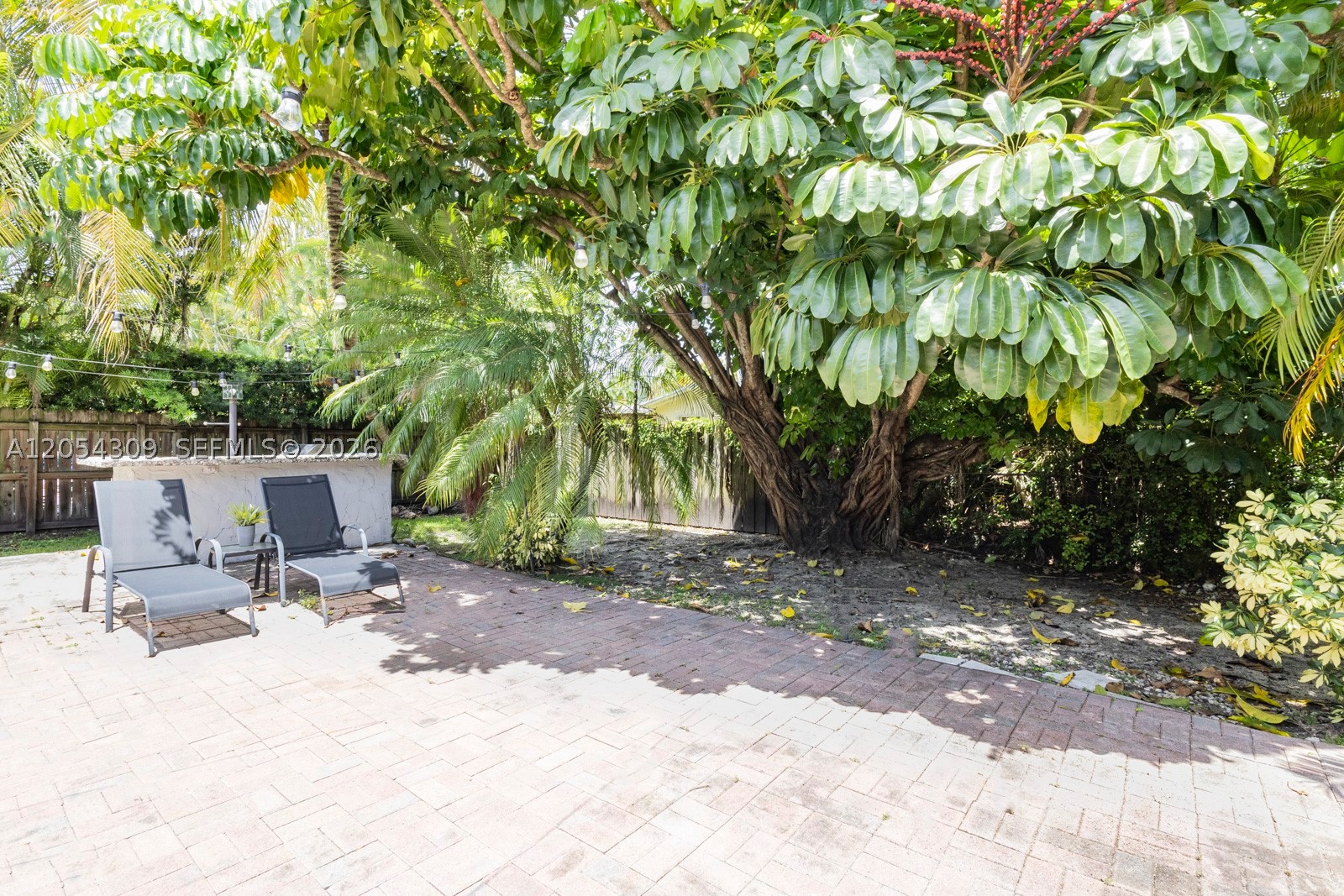 8315 SW 62nd Ct Miami, FL 33143