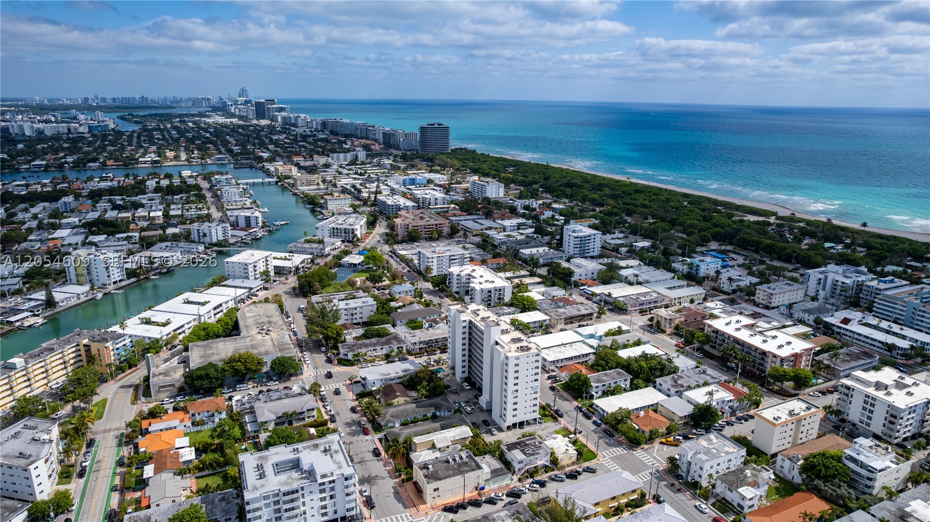 7850 Byron Ave #207
