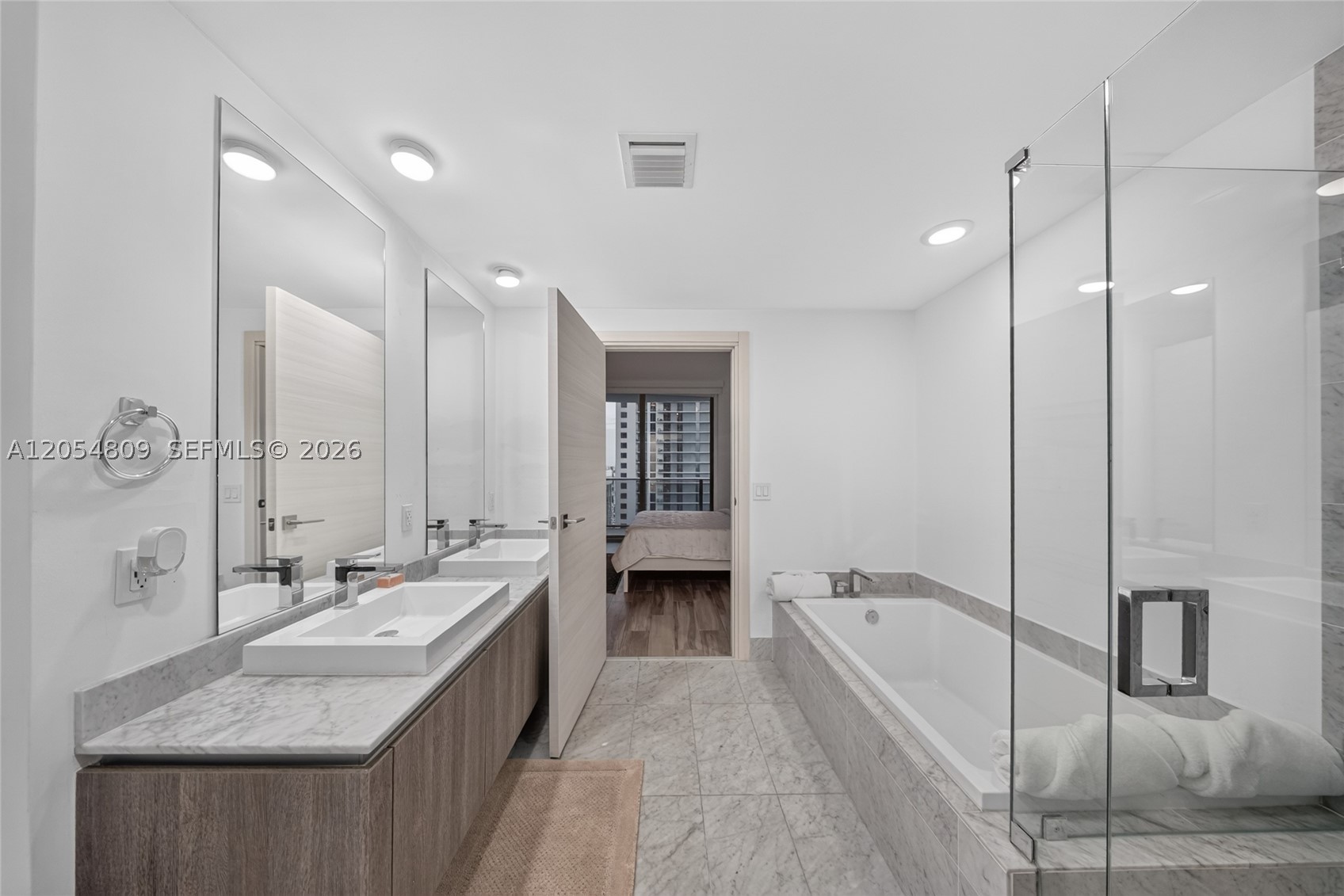 801 S Miami Ave #3010 Miami, FL 33130