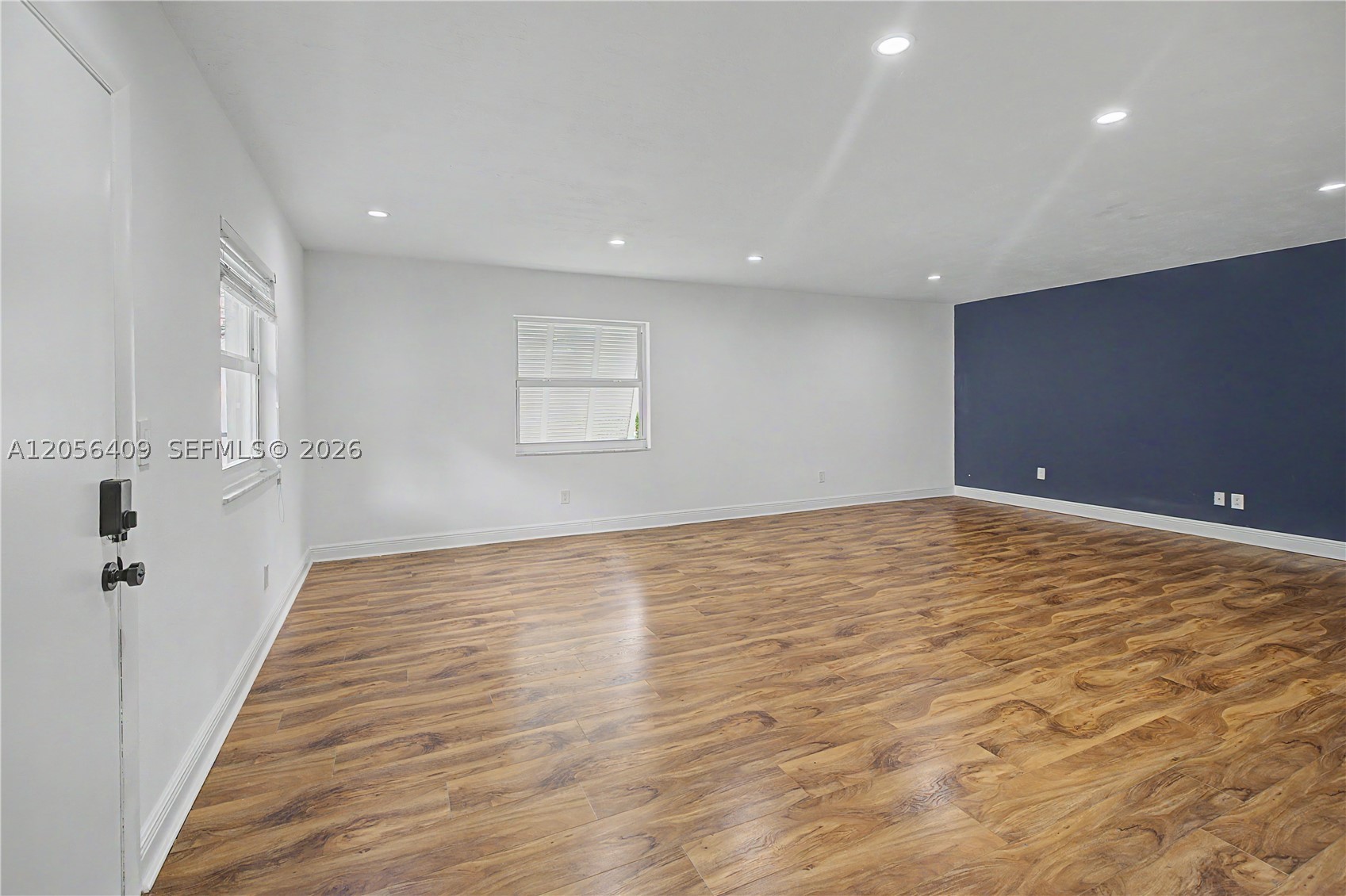 6815 Edgewater Dr #201 Coral Gables, FL 33133