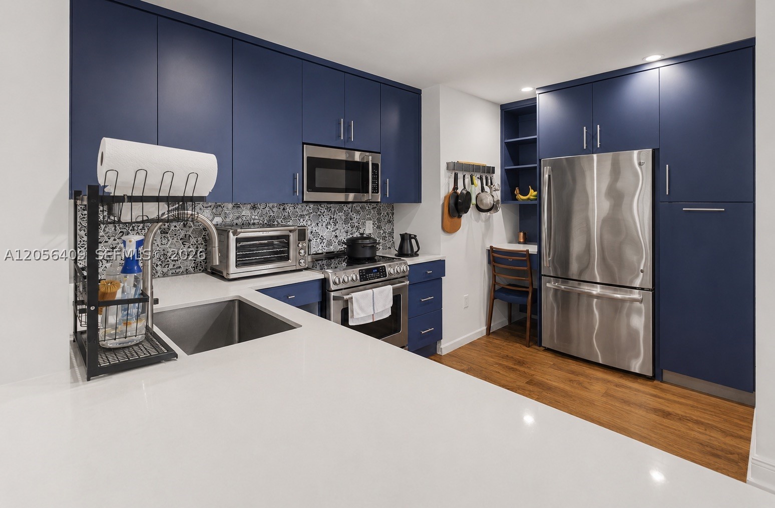 6815 Edgewater Dr #201 Coral Gables, FL 33133