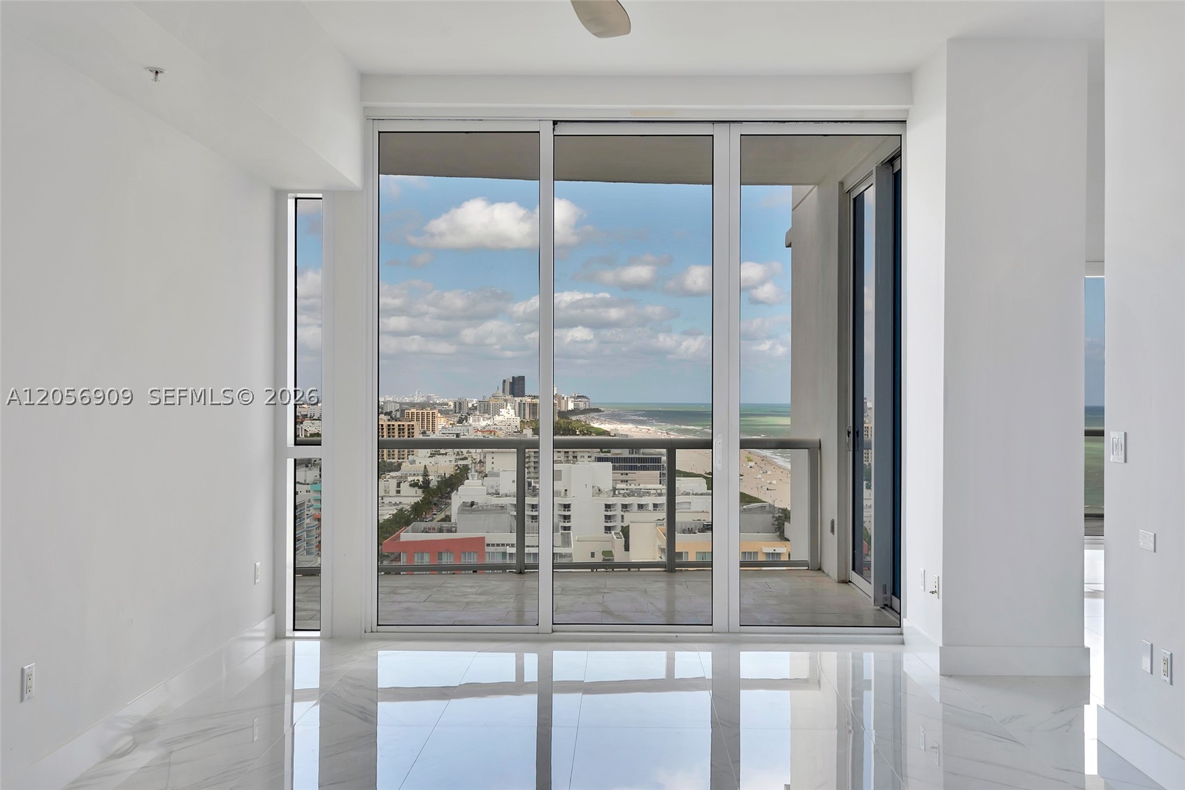 image Continuum South Beach North Tower11