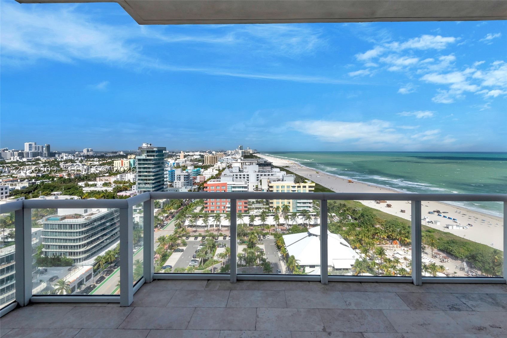 image Continuum South Beach North Tower4
