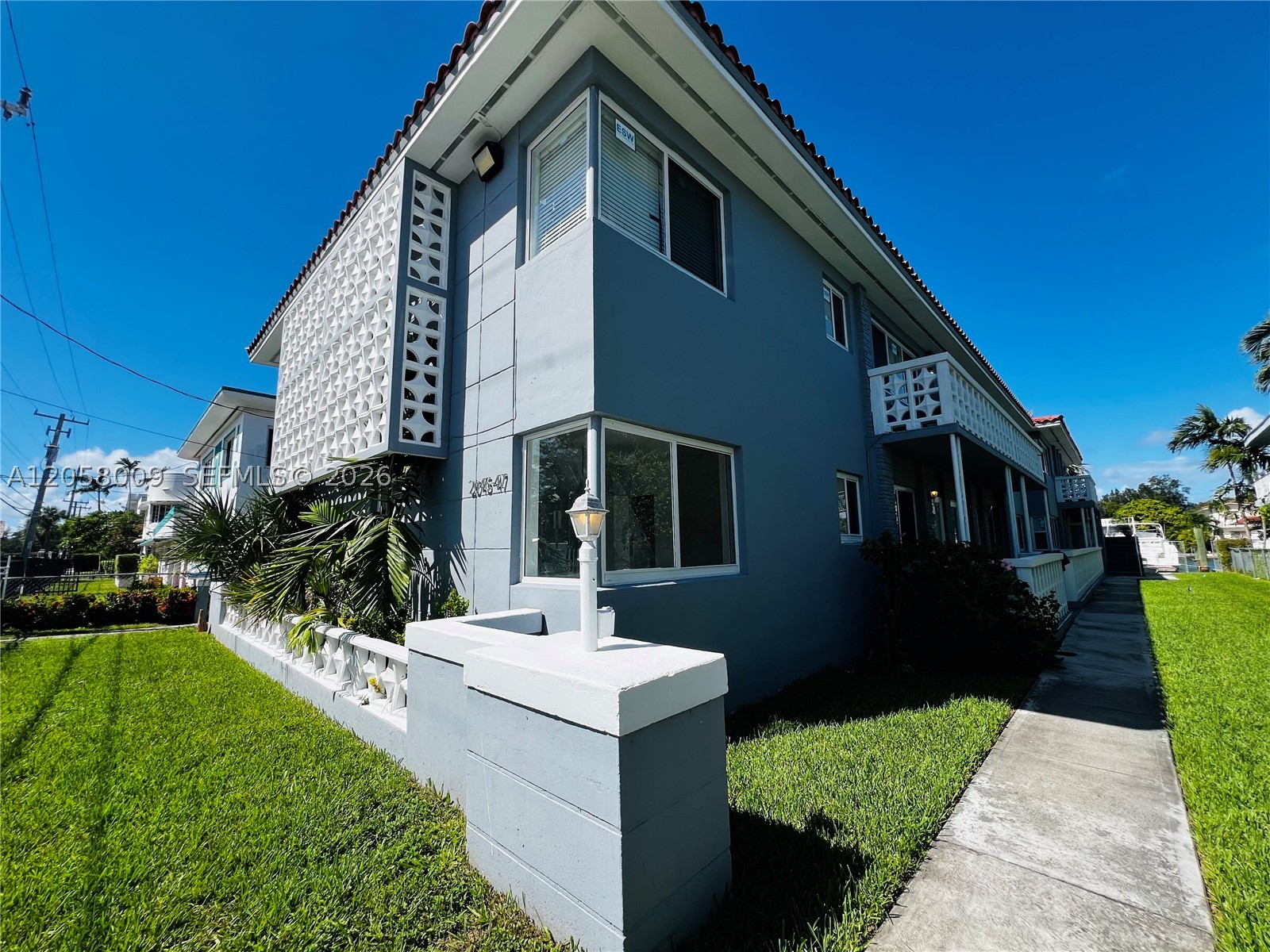 2045 Calais Dr #7