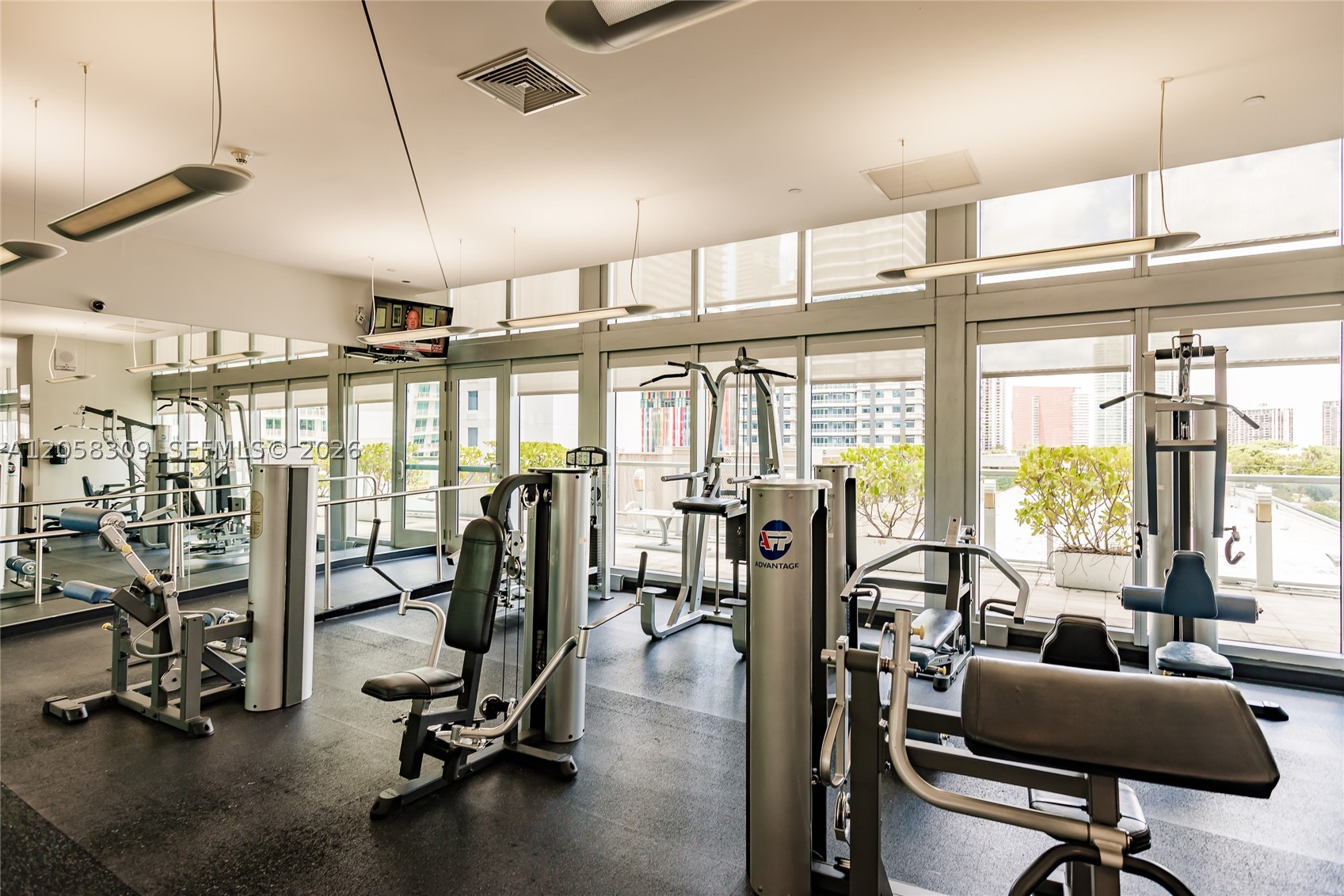 image Axis on Brickell North37